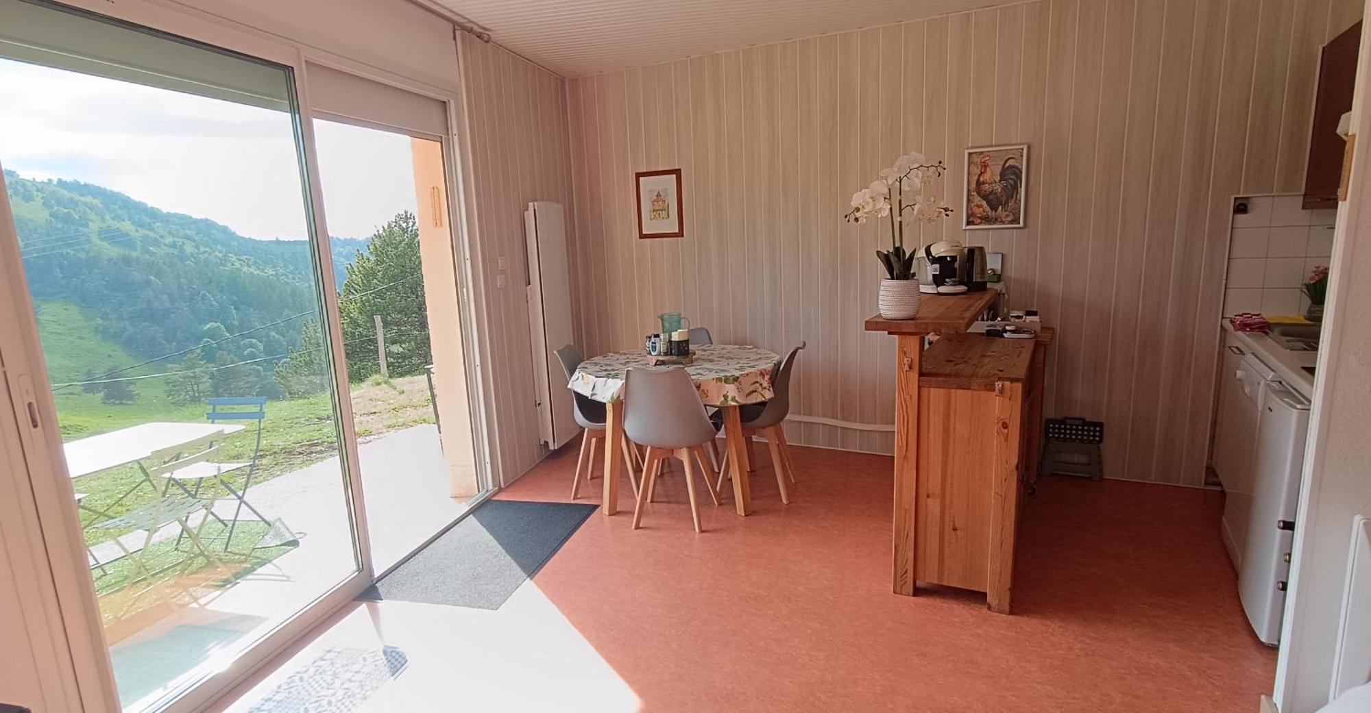 Gite Avec Vue Exceptionnelle Sur Les Montagnes Camurac Exteriör bild